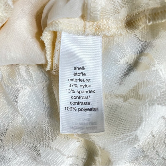 MAURICES sleeveless lace button up blouse | S - Picture 5 of 6